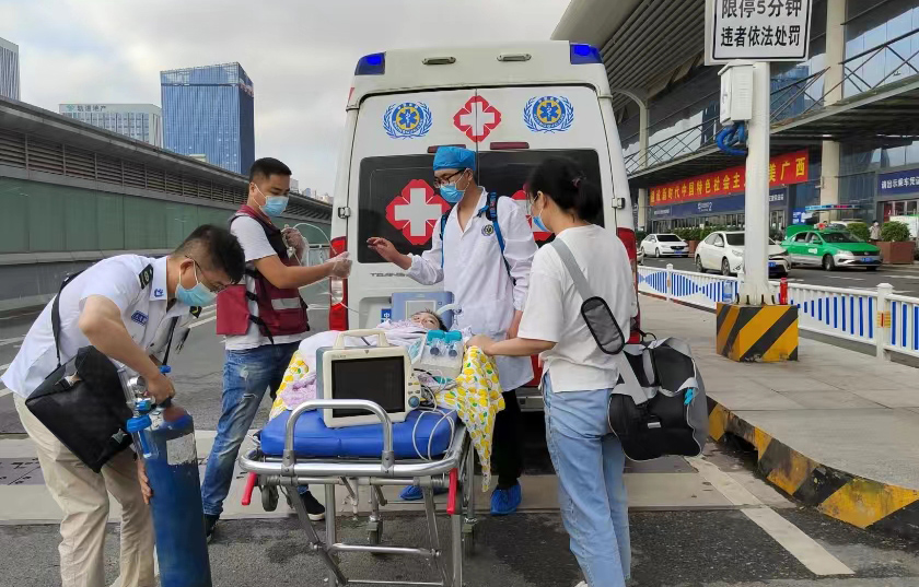 遵义救护车出租公司